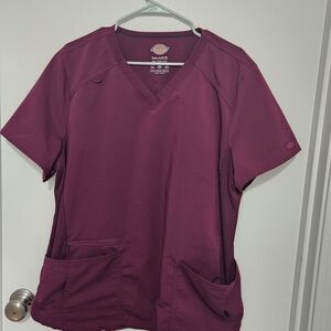 Dickies Balance Women's V-Neck Scrub Top - Burgundy 2XL